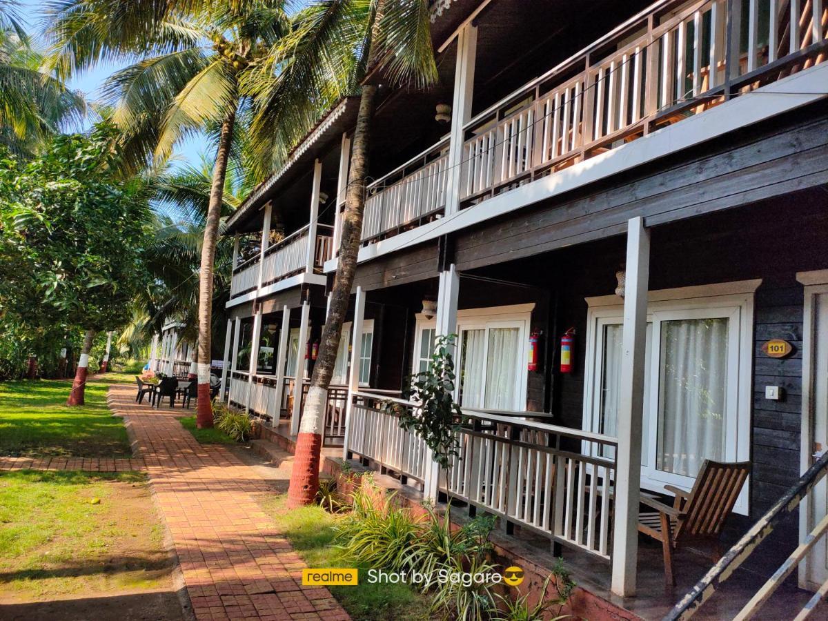 Casa Seaesta Beach Cottages And Suites 阿姆波尔 外观 照片
