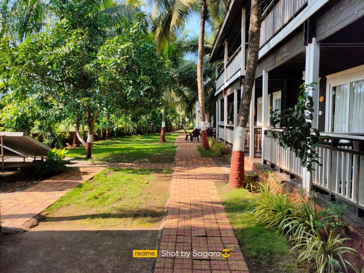 Casa Seaesta Beach Cottages And Suites 阿姆波尔 外观 照片